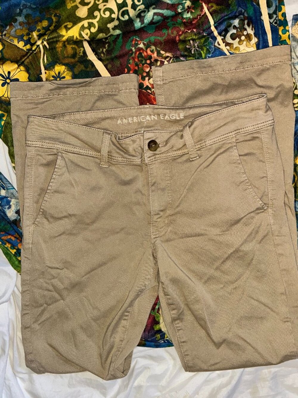 AEO super stretch size   12 short womens pants  tan  pants twelve